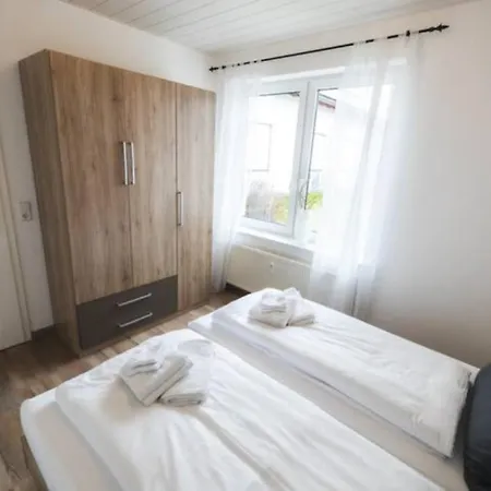 Ferienwohnung Nr2 Im Gemutlichen Gasthaus Benedikt Friedrichshafen